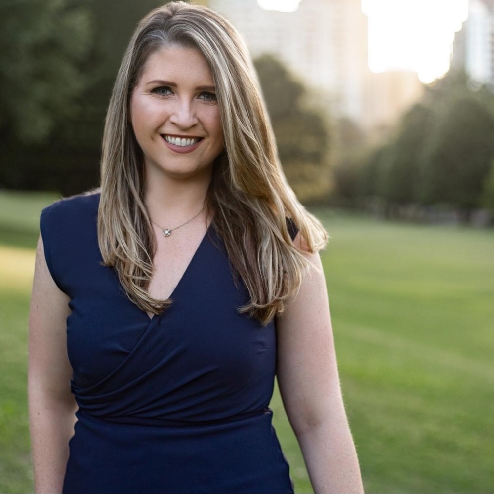 Meet your Posher, Elizabeth